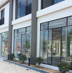 Cửa Đi VP 4500 liền vách cao cấp 40m2